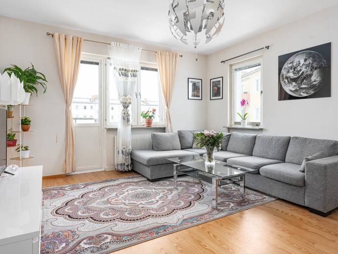 2 rok · 53 m² · Flygfältsvägen 7C