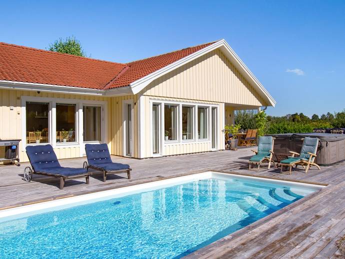 5 rok · 132 m² · Ekeroths väg 14