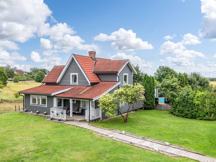 5 rok · 130 m² · Jursla trädgårdsväg 21