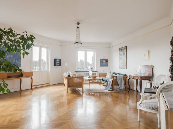 4 rok · 159 m² · Kung Oskars väg 1