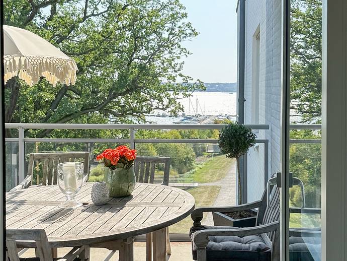 4 rok · 105 m² · Radiovägen 11