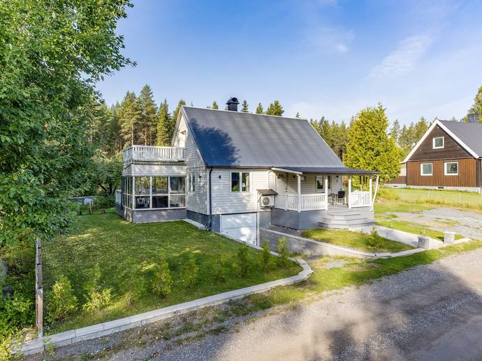 4 rok · 93 m² · Blyvägen 3