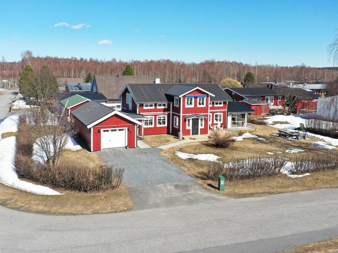 5 rok · 149 m² · Grytvägen 18