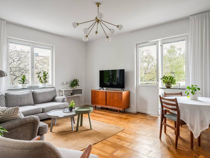 2 rok · 62,5 m² · Vindragarvägen 10, 2 tr