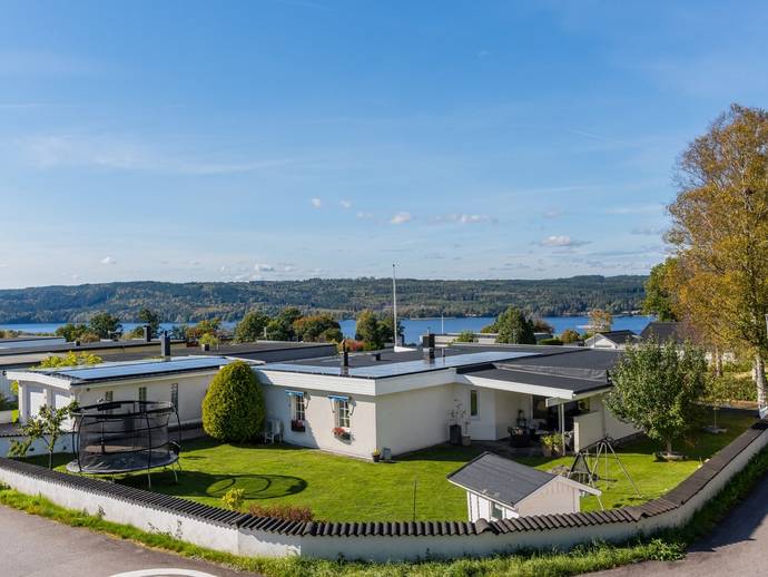 6 rok · 180 m² · Spadvägen 2