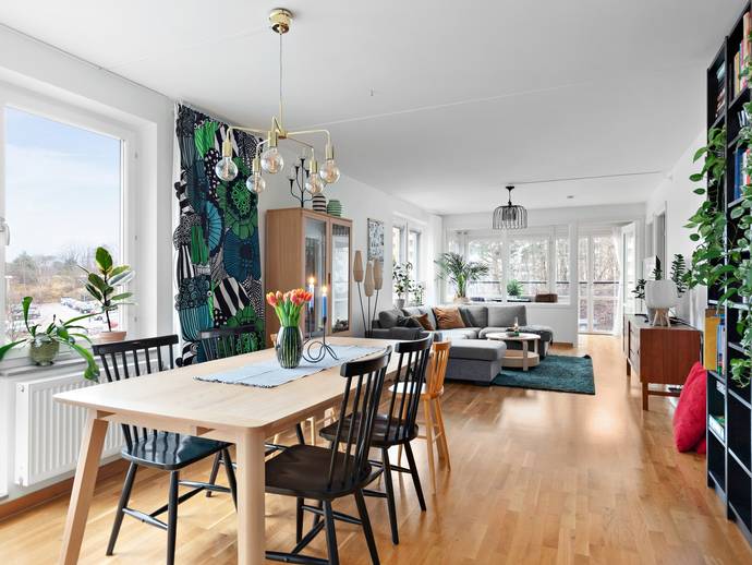 4 rok · 95 m² · Högsbogatan 31