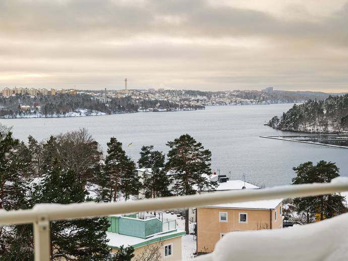 3 rok · 65 m² · Essingestråket 39