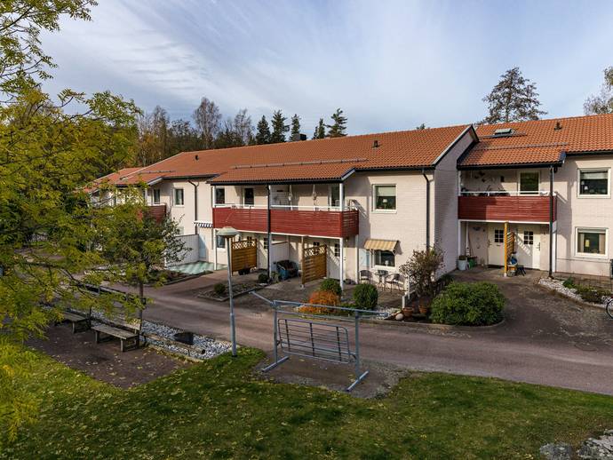2 rok · 70,5 m² · Ringvägen 34I