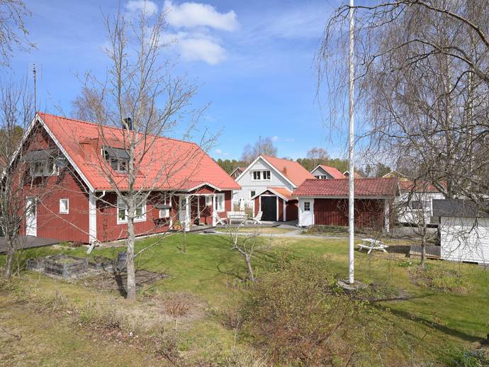 5 rok · 157 m² · Stenhagsvägen 5