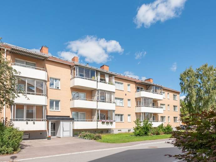 1 rok · 32 m² · Spantgatan 8A