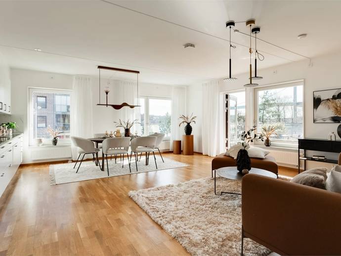3 rok · 82 m² · Monsungatan 89
