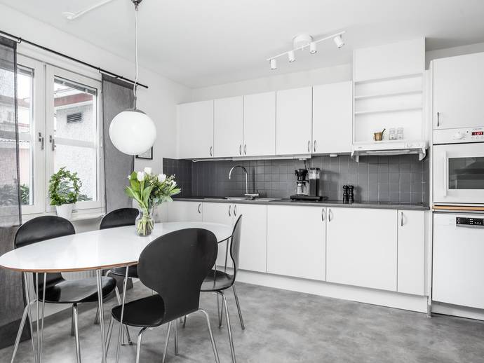 3 rok · 80,5 m² · Skillnadsgränd 8