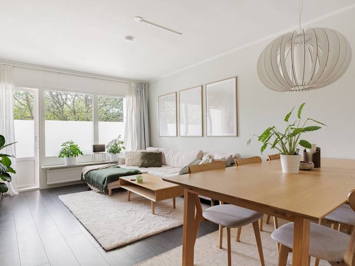 2 rok · 61,5 m² · Slånbärsstigen 2A