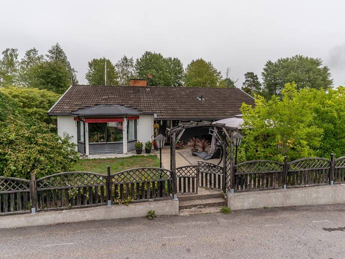 4 rok · 107 m² · Åsvägen 6