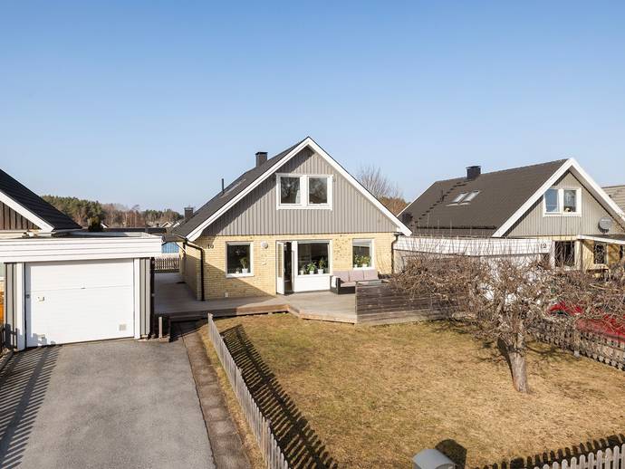 5 rok · 120 m² · Tulpanvägen 10