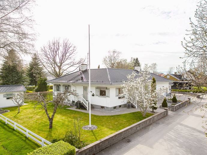 5 rok · 158 m² · Skogsvägen 10