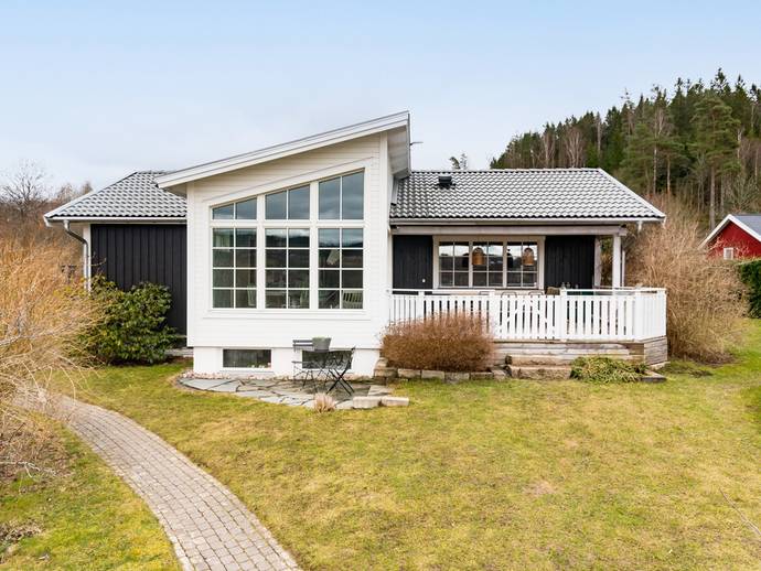 8 rok · 114 m² · Erikstorpsvägen 30