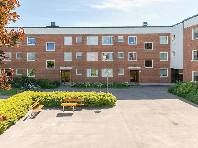 1 rok · 47 m² · Södra Ringvägen 46 A