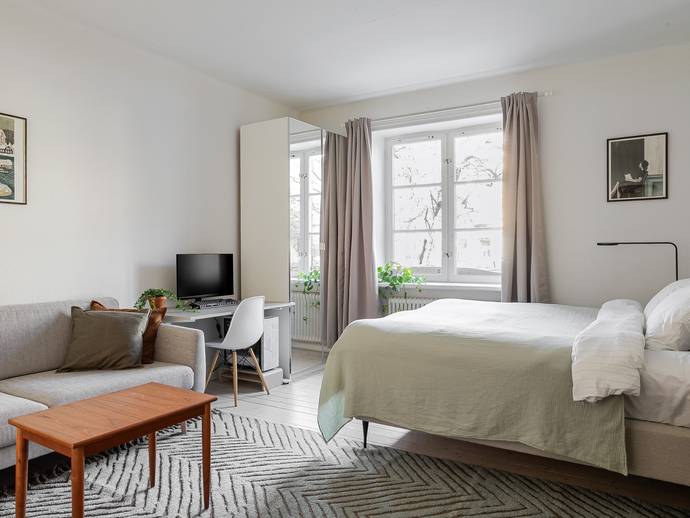 1 rok · 38 m² · Bjurholmsgatan 37