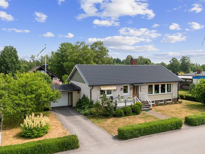 6 rok · 115 m² · Rönnvägen 3