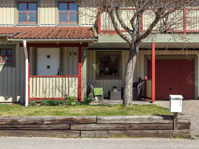4 rok · 118 m² · Svarttjärnsvägen 14