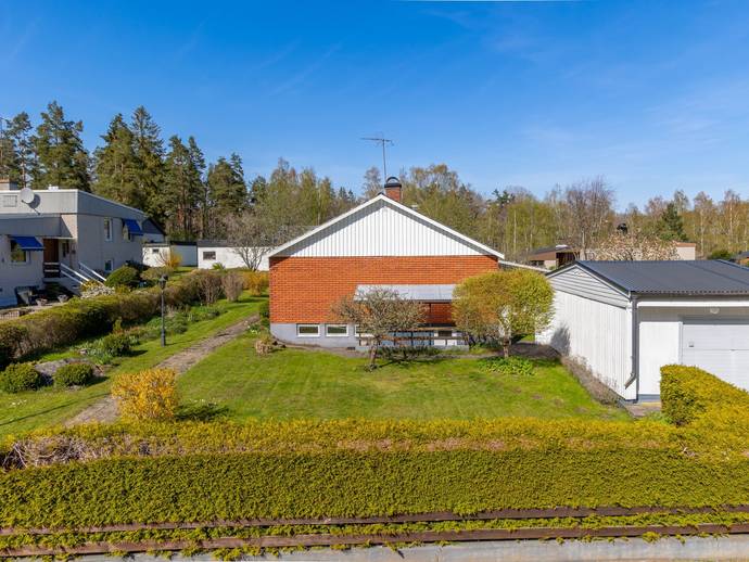 5 rok · 94 m² · Algatan 40