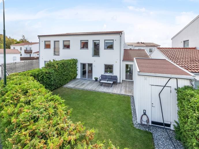 6 rok · 193 m² · Solhagegatan 3
