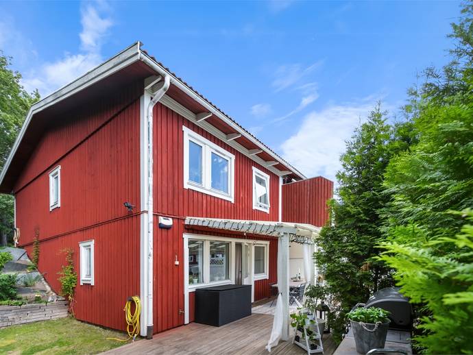 4 rok · 100 m² · Kottestigen 93