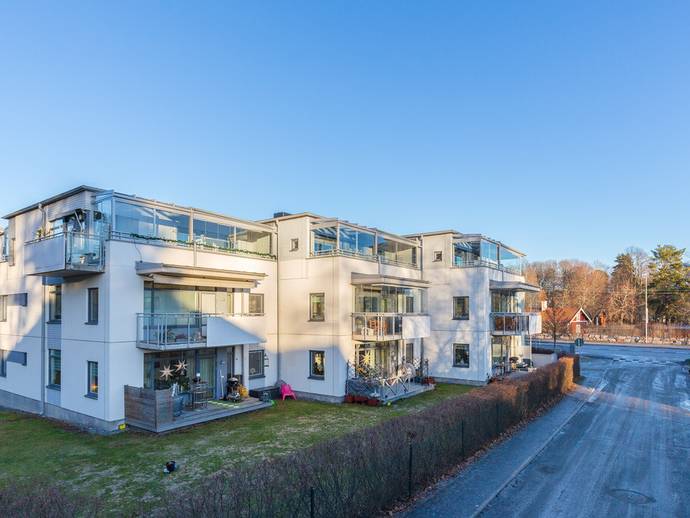 2 rok · 64 m² · Hagvägen 2A, 1 tr