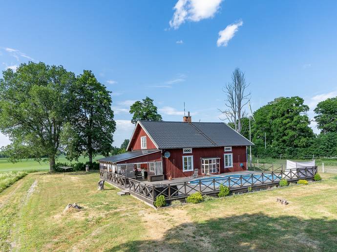 6 rok · 150 m² · Nygård 105