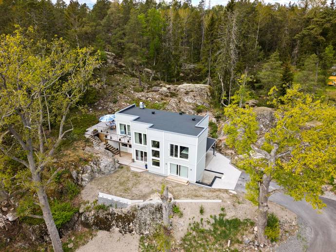 7 rok · 200 m² · Hökvägen 3