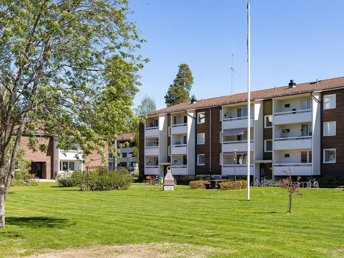 3 rok · 76 m² · Jarlvägen 3C
