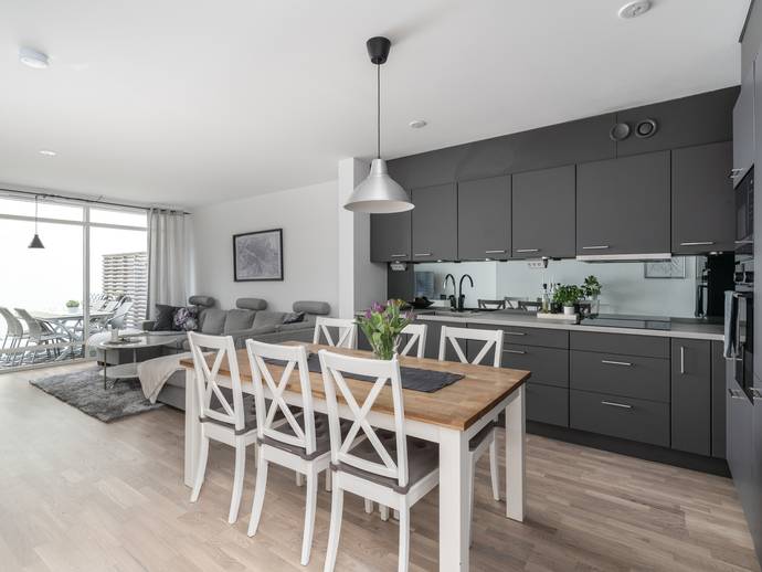 6 rok · 151 m² · Skvaltagatan 6A