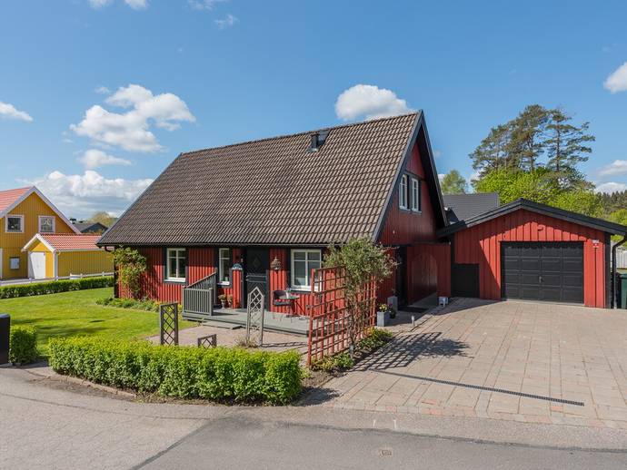 4 rok · 136 m² · Tallvägen 4B