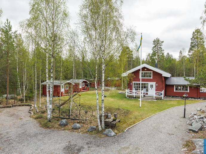 2 rok · 75 m² · Landskär 108