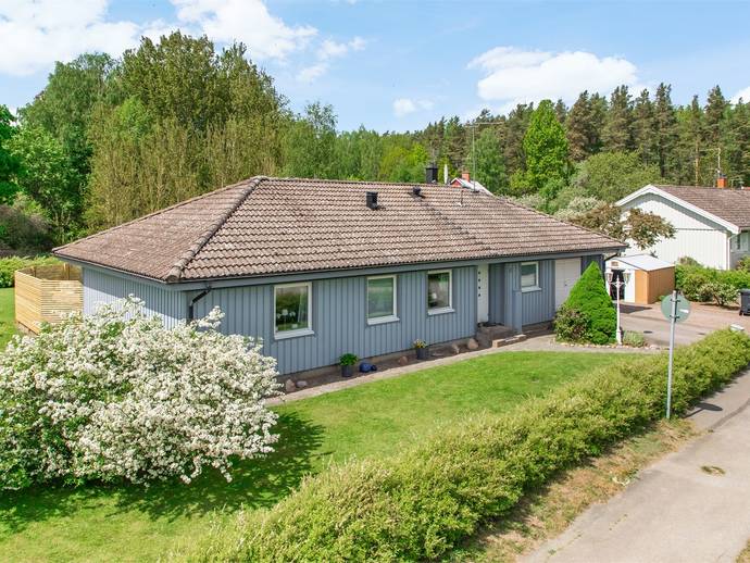 6 rok · 144 m² · Hantverkaregatan 12