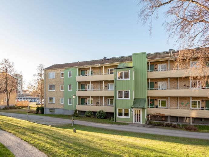 4 rok · 99,5 m² · Relävägen 3
