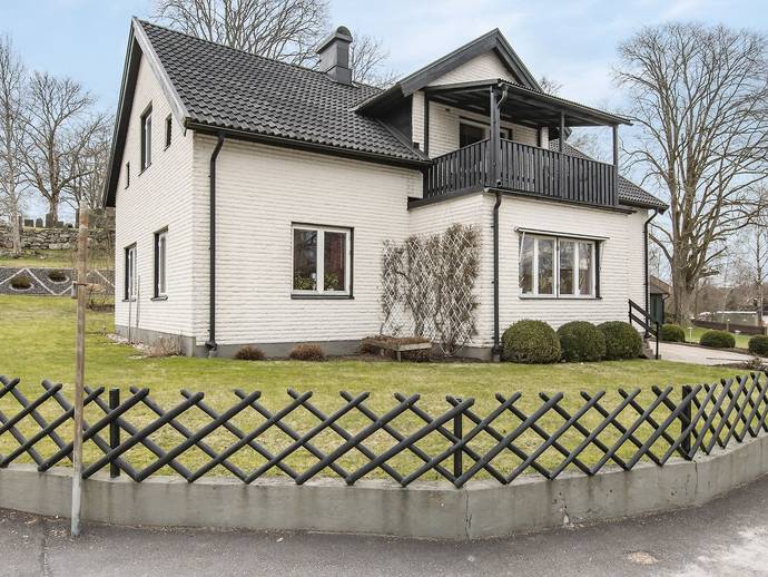 6 rok · 190 m² · Skolgatan 6
