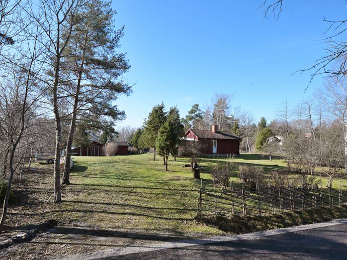 2 rok · 42 m² · Dalängsvägen 4
