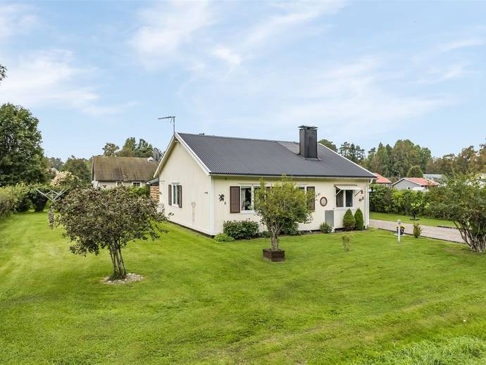 4 rok · 80 m² · Solbergsvägen 8