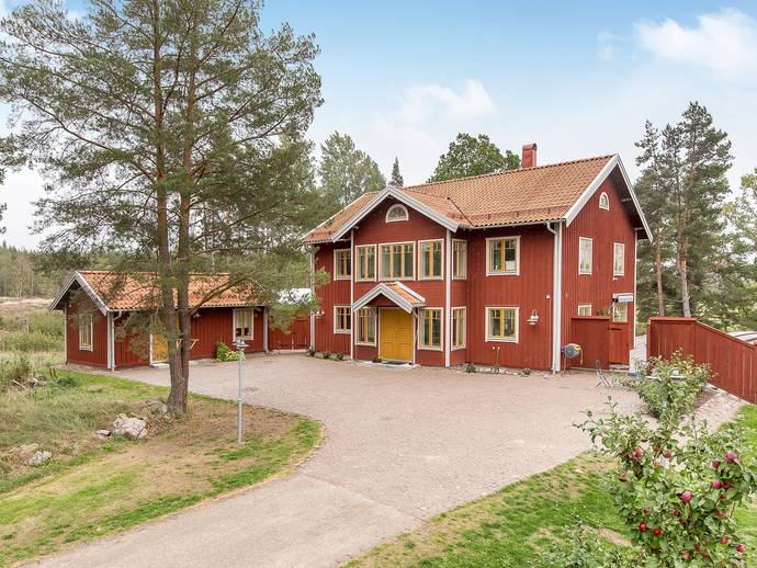 7 rok · 300 m² · Skärpängen 5