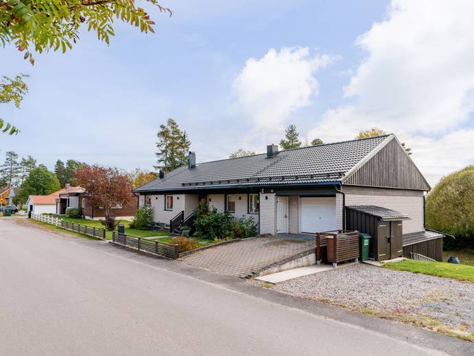 7 rok · 229 m² · Myråsvägen 19