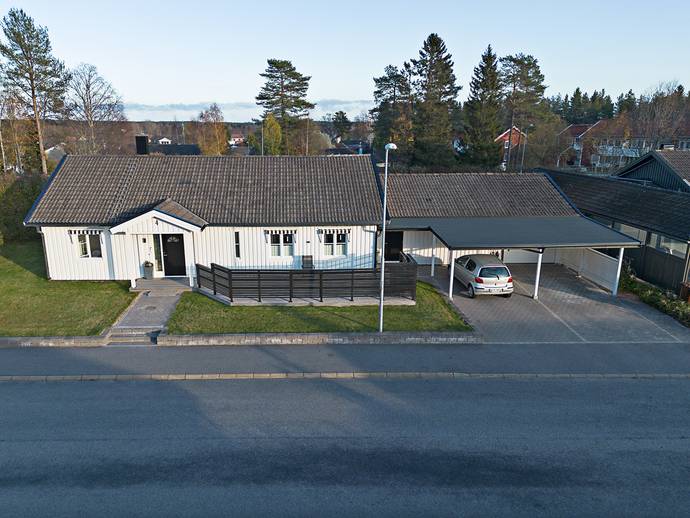 5 rok · 178 m² · Motorbåtsvägen 4