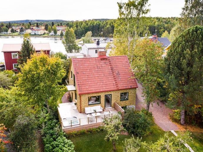 6 rok · 120 m² · Strandvägen 37