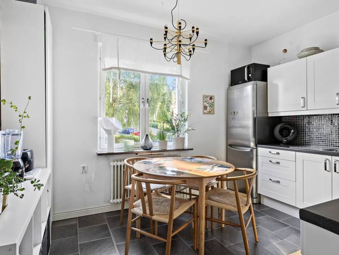 1 rok · 37,8 m² · Fjärdhundragatan 21