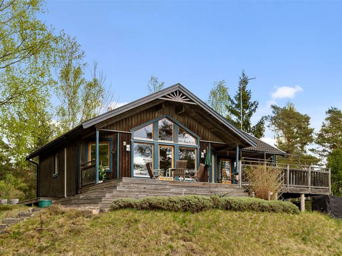 4 rok · 77 m² · Lingonbergsvägen 9