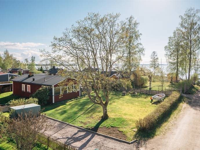2 rok · 51 m² · Sjötorp Askevik 44