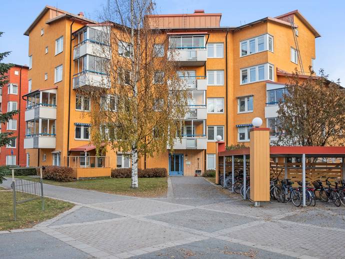 2 rok · 63,5 m² · Målargränd 3J
