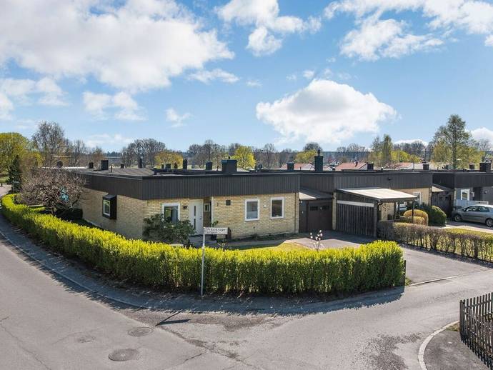 4 rok · 90 m² · Prästkragestigen 1