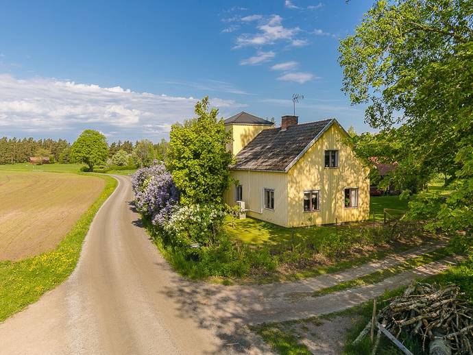 7 rok · 100 m² · Österäng Knektebacken 1